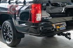 ميتسوبيشي L200